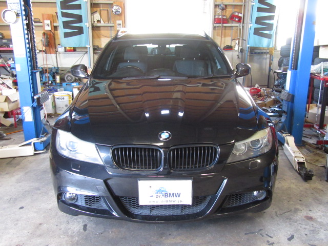 E90 3シリーズ320i Mスポ外し ラジエター＆電動ファン メ下げ！
