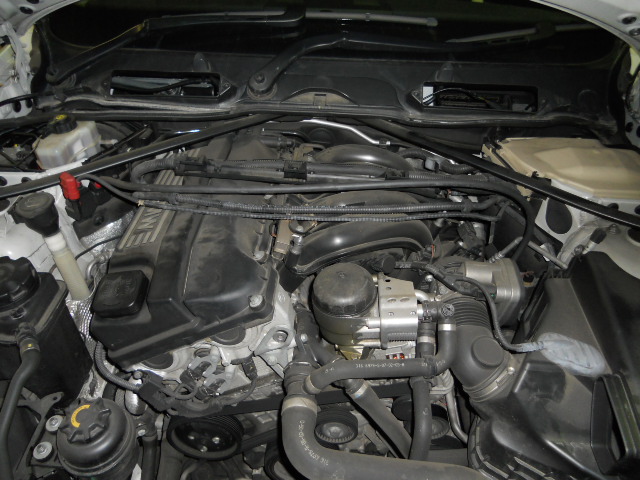 中古BMW情報】３シリーズ Ｅ９０ ３２０ｉ エンジンオイル漏れ修理 »車の町医者 Dr.BMW