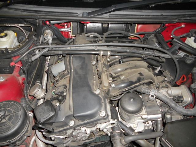 中古BMW情報】Ｎ系４気筒エンジンのエンジンオイル漏れタペットカバーパッキン »車の町医者 Dr.BMW