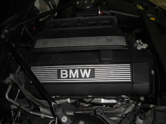 中古BMW情報】ＢＭＷ直列６気筒エンジンのタペットカバーパッキン交換 »車の町医者 Dr.BMW